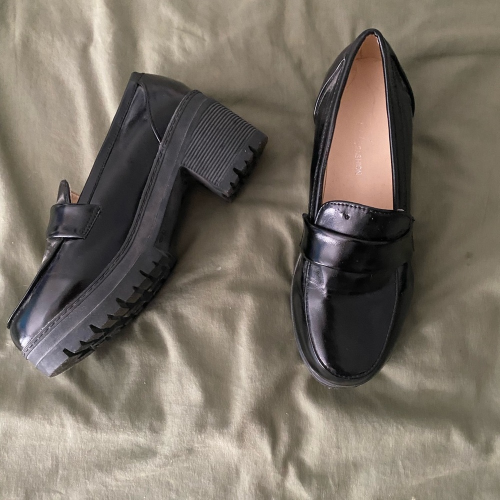 Black Women's Loafers